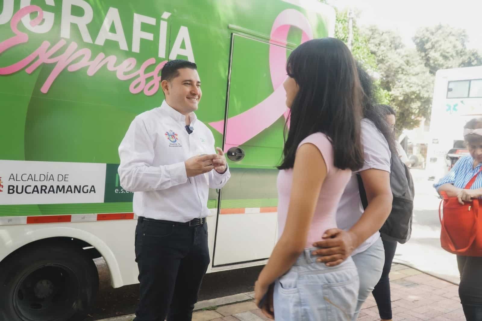 ¡LA MAMOGRAFÍA EXPRESS LLEGA A TU BARRIO! LA E.S.E ISABU Y LA ALCALDÍA DE BUCARAMANGA TE INVITAN A CUIDAR TU SALUD